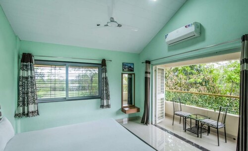 Green Living Farm House