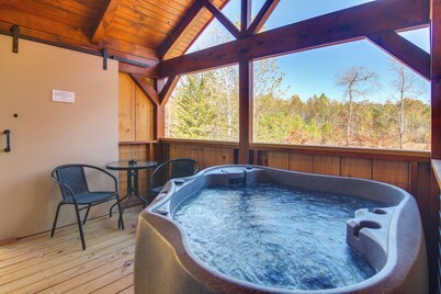 ‘Sweet Thang:’ Romantic Blue Ridge Mtns Getaway