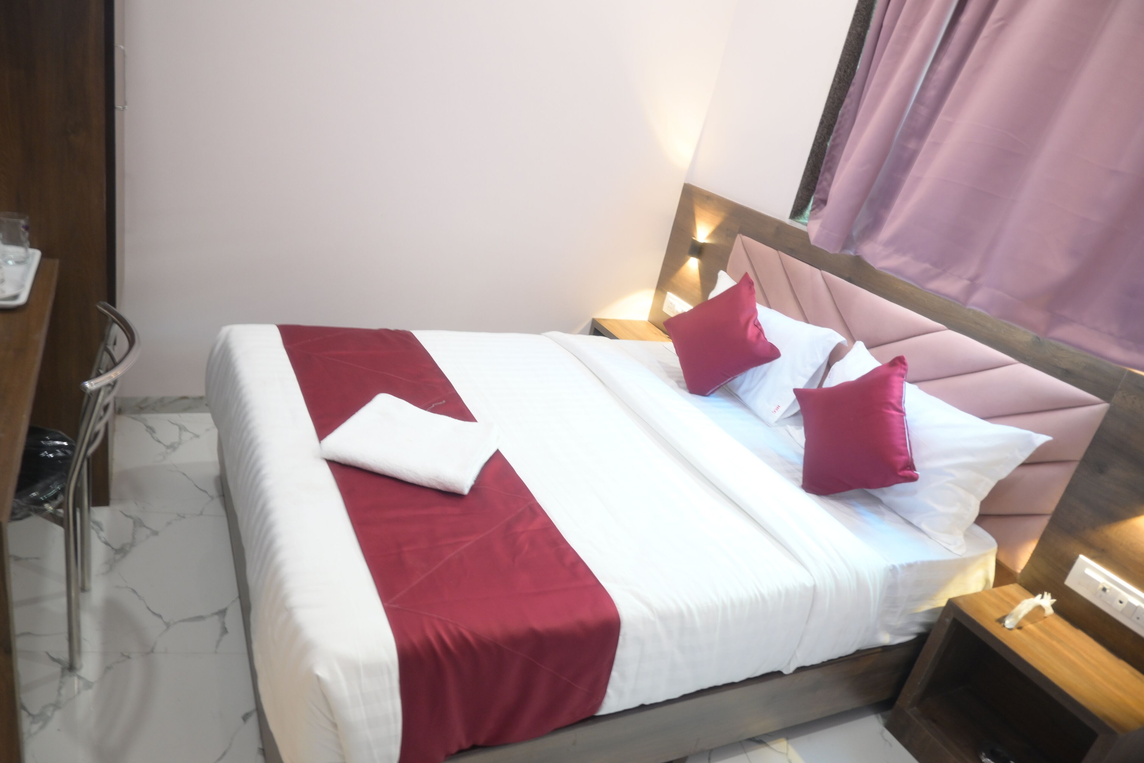 Deluxe Room | Free WiFi