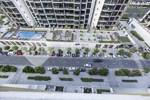 Aerial view - 908 Bloomfields Spacious Stu In Azizi  (Dubai)