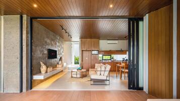 Comfort Villa | Living area | 32-inch Smart TV with digital channels