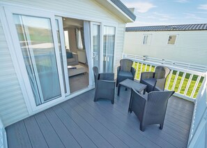 Terrace/patio - 3 bedroom accommodation in Millom (Millom)
