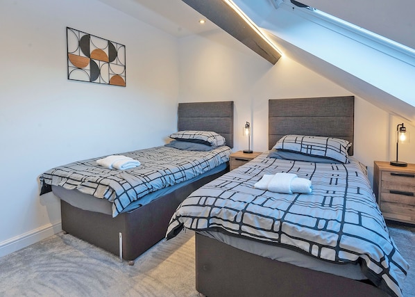 2 bedrooms - 1 bedroom accommodation in Millom (Millom)