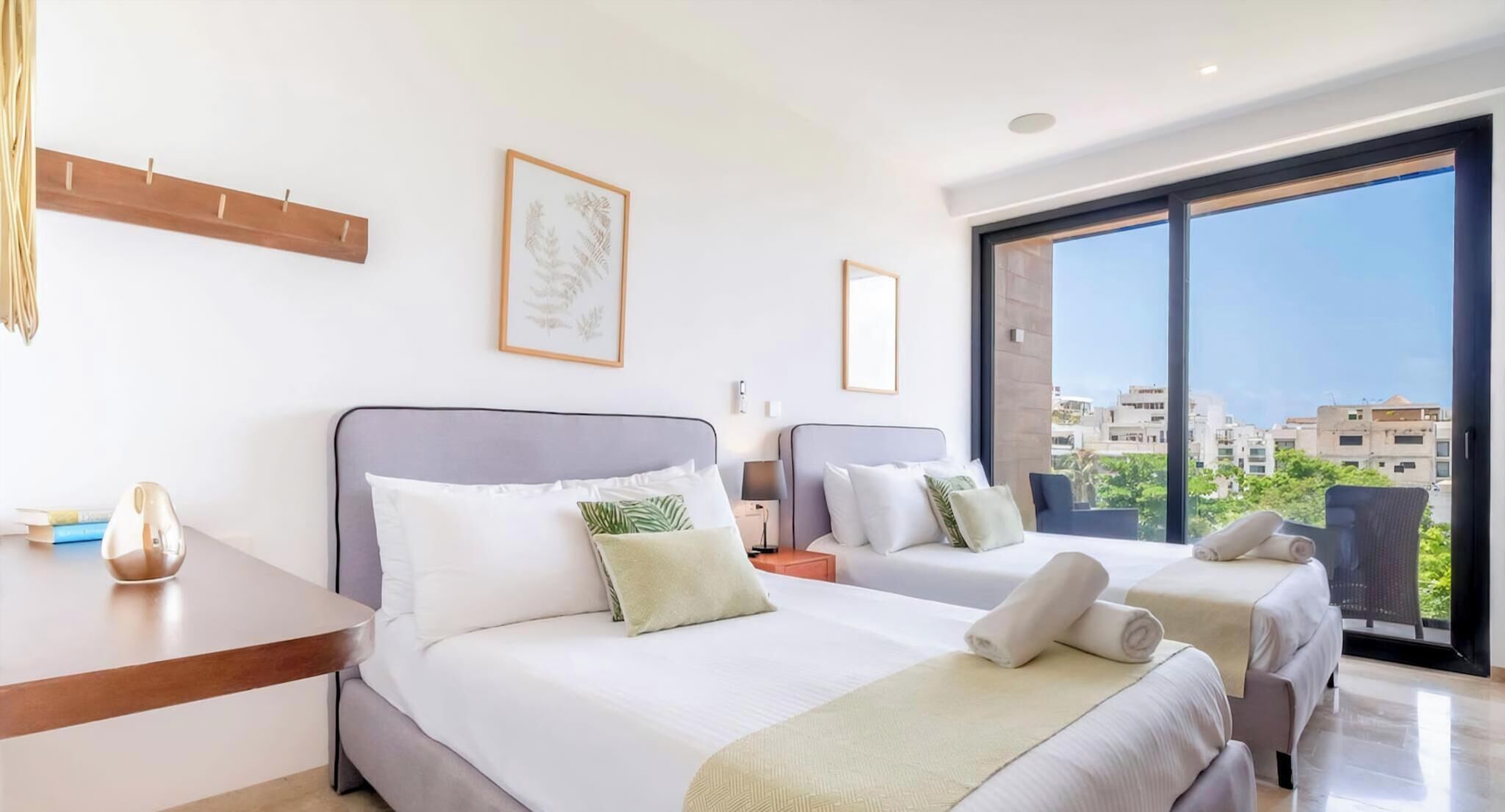 2 chambres, bureau, fer et planche à repasser, Wi-Fi gratuit
