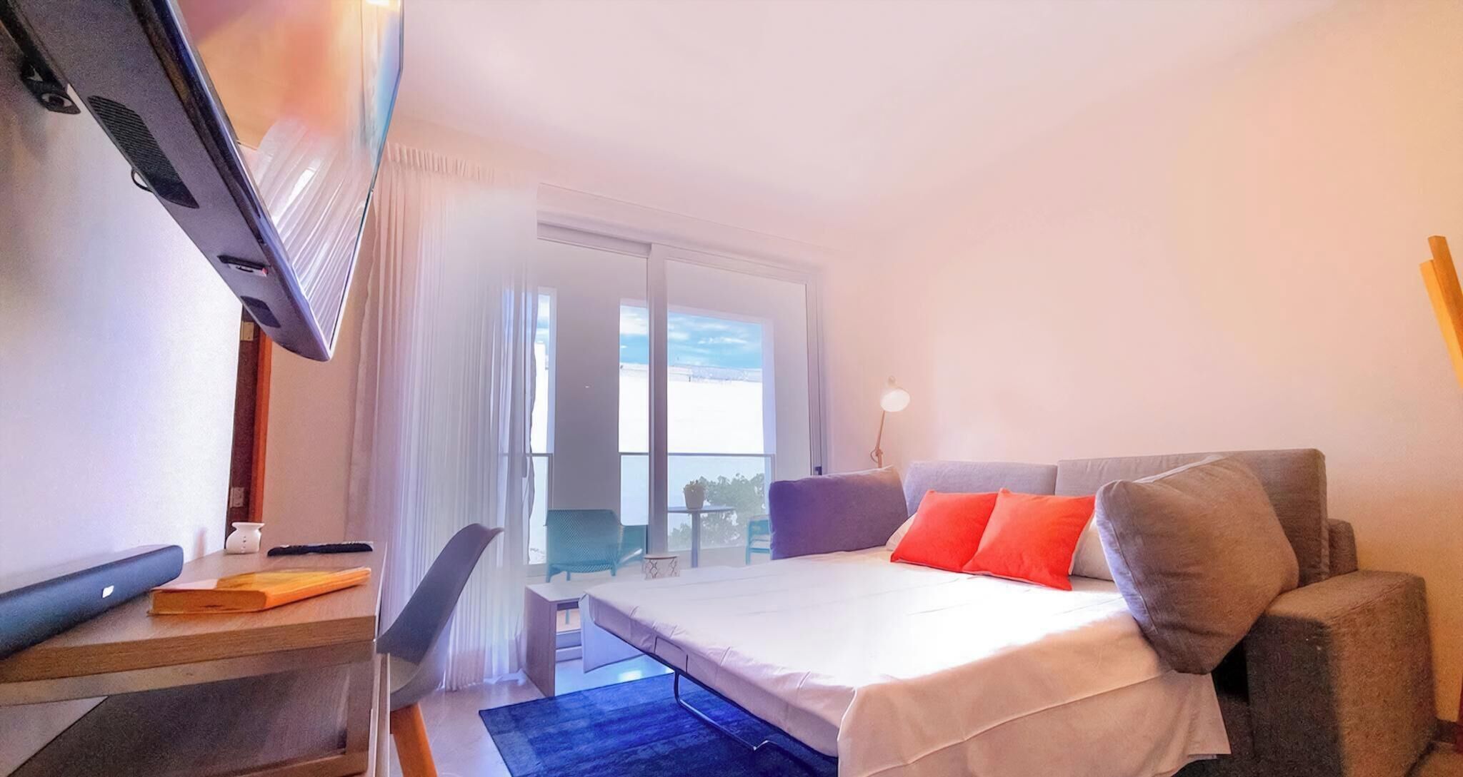 2 chambres, bureau, fer et planche à repasser, Wi-Fi gratuit