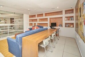 Lobby - 2BR w/ dual pools, near beach & 5th Ave (Playa del Carmen)