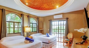 6 bedrooms, in-room safe, desk, iron/ironing board - Playacar Paradise | Pool | Patio | Steps to Beach (Playa del Carmen)