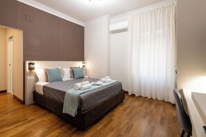 Deluxe Double Room | Free WiFi - Querini Suite (Rome)