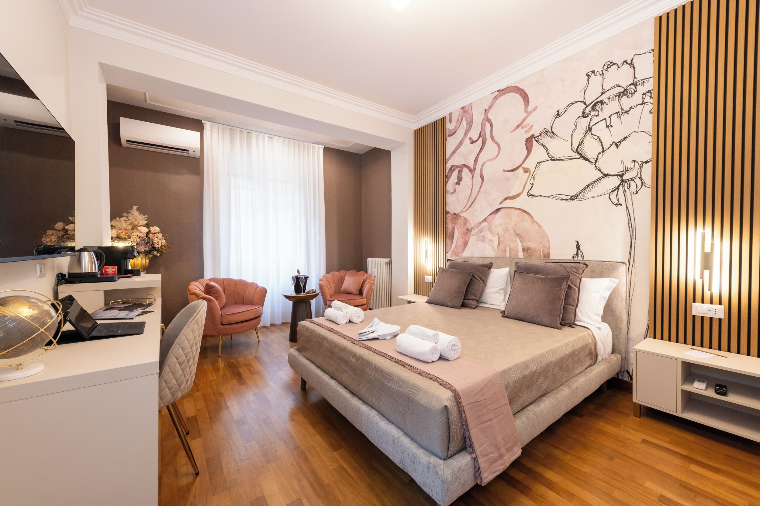 Deluxe Quadruple Room | Free WiFi