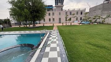 Blick auf den Garten