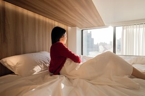 Basic Quadruple Room, City View | Free WiFi