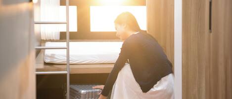 Basic Quadruple Room, City View | Free WiFi