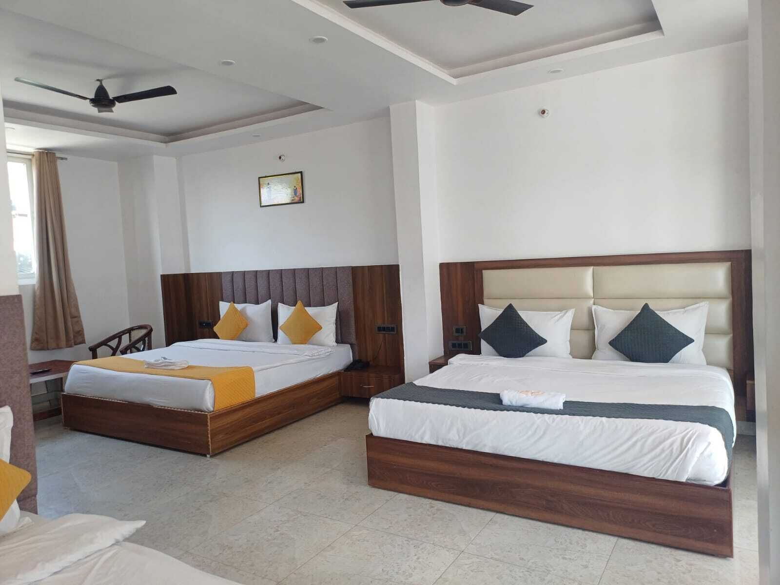 Family Double Room | Free WiFi