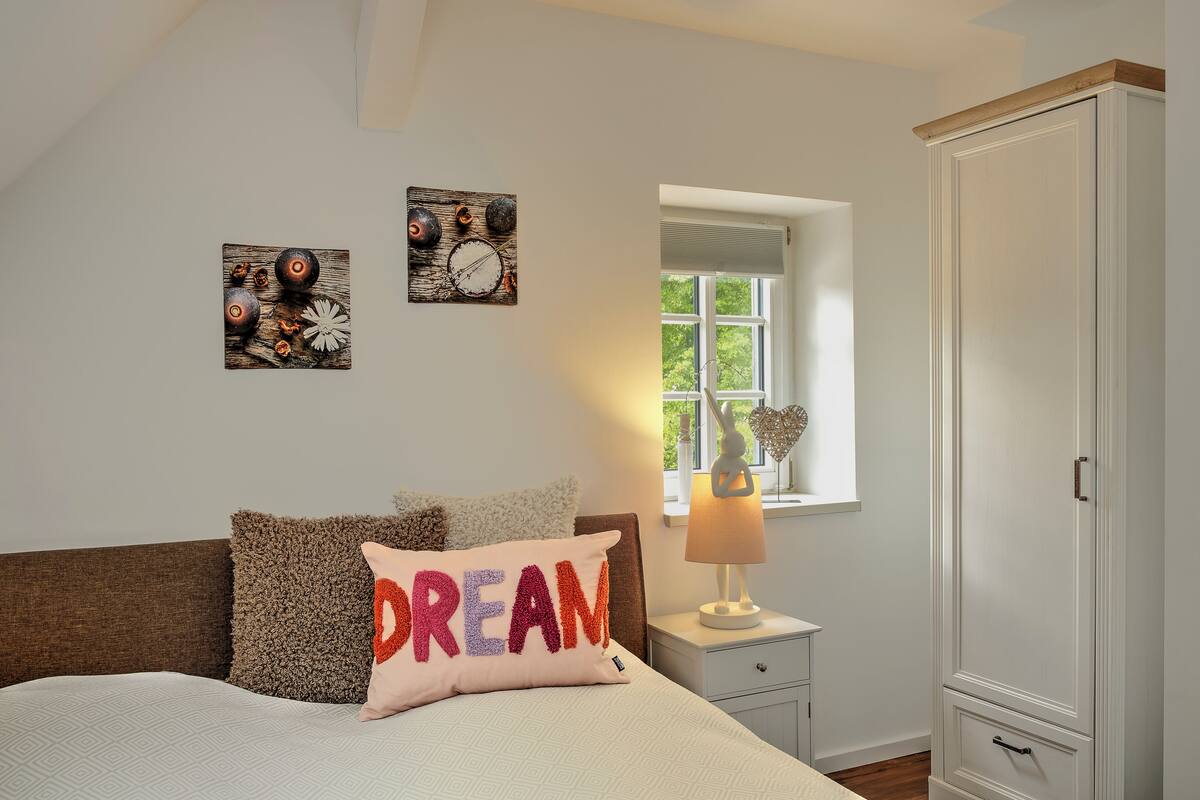 Deluxe Triple Room, Courtyard View | Free WiFi