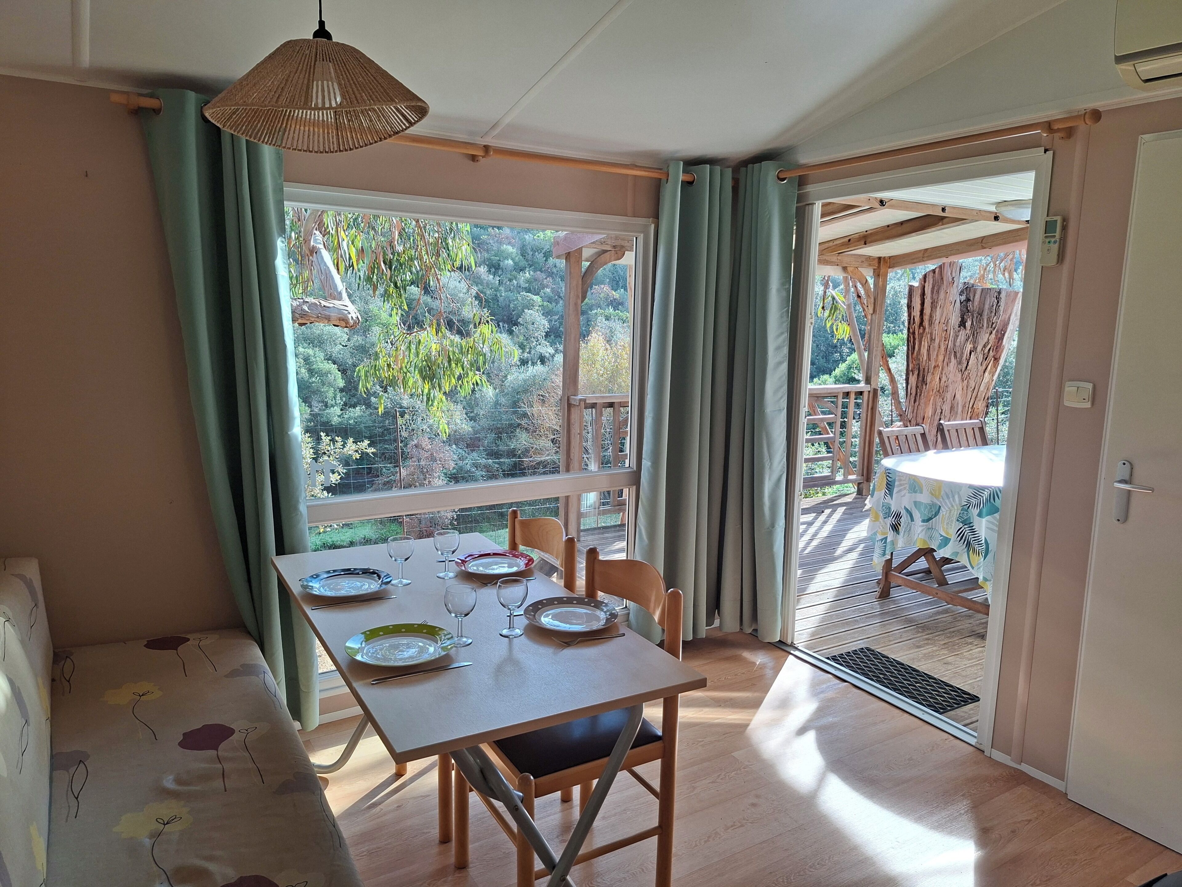 洋房, 山景, 海濱 | 起居區