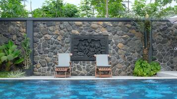 Kolam renang outdoor