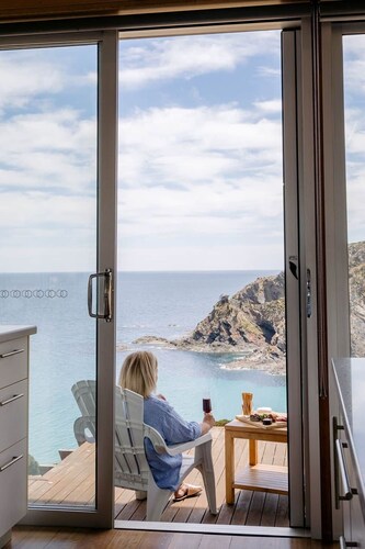 Eagles Nest Lodge | Kangaroo Beach Lodge