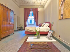 1 Schlafzimmer, Schreibtisch, Bügeleisen/Bügelbrett, WLAN