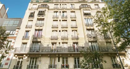 Apartment Exposition Center