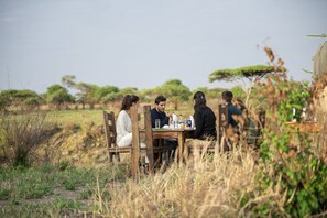 Free daily full breakfast - Maisha Serengeti Camps (Serengeti)