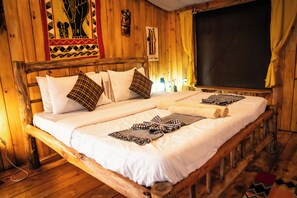 Standard Single Room, Balcony, Park View | In-room safe, desk, laptop workspace, free WiFi - Maisha Serengeti Camps (Serengeti)