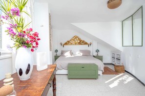 2 chambres, fer et planche à repasser, accès Internet, draps fournis