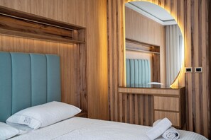 2 chambres, fer et planche à repasser, accès Internet, draps fournis