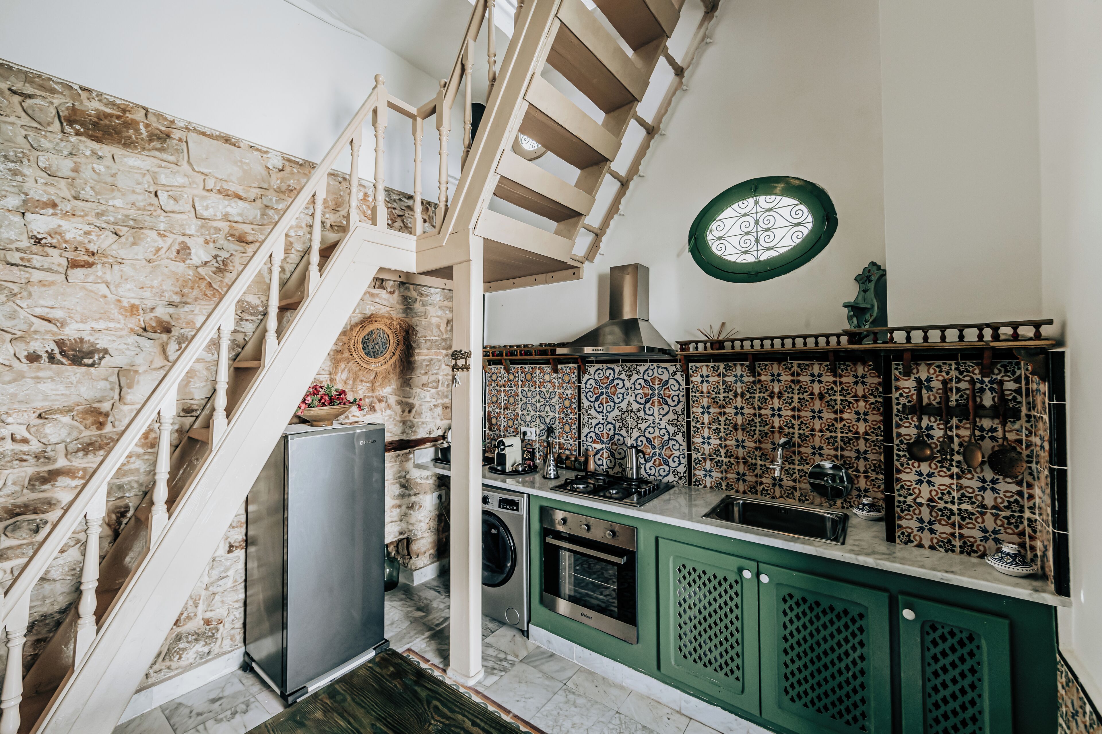 冰箱  、微波炉、烤箱、茶具/咖啡用具