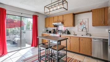 Fridge, microwave, oven, dishwasher