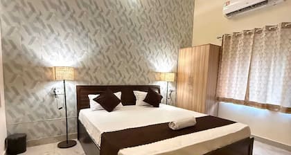 Adi Kashi Villa Homestay in Varanasi, 500 mtrs away from Sankat Mochan Temple