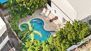 Pool - NEW! Sideways~Heated Pool and Spa! Steps to Beach! (Bradenton Beach)