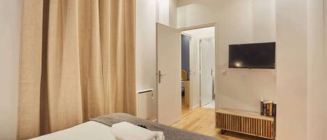 Desk, iron/ironing board, free WiFi, bed sheets