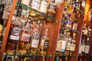 Bar (en la propiedad)