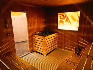 ساونا، جلسات تدليك