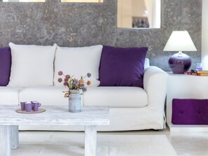 TV - Apartment Nanni by Interhome (Pittulongu)