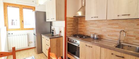 House, 1 Bedroom, Smoking, Ocean View | Interior