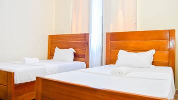 アイロン / アイロン台、WiFi、ベッドシーツ