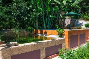 Outdoor pool - Koskinou Apartment 1 (96W9+4H Koskinou, Greece)