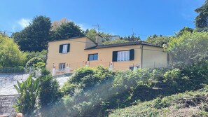 Exterior - LINE HOUSE (Seixas)
