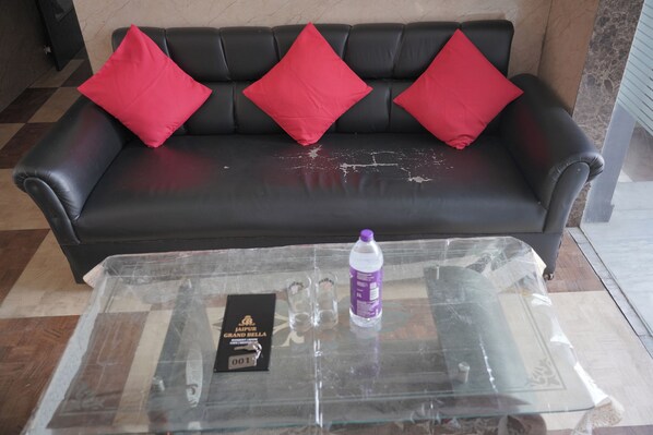 Superior Room | Living area - Jaipur Grand Bella (Jaipur)
