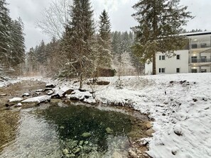 Property grounds - | 2 bedrooms | Bathtub | (Grünau im Almtal)