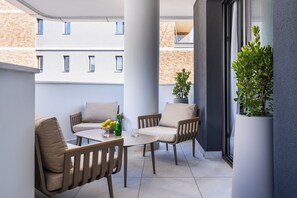 Suite Studio Confort | Balcon