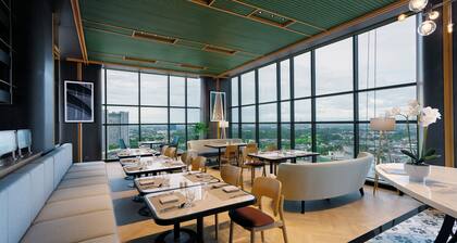 Harris Hotel & Convention Serpong