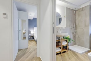 Deluxe Apartment, City View | Bathroom - FlaviaDesign City Suites Rome by Halldis (ROMA)
