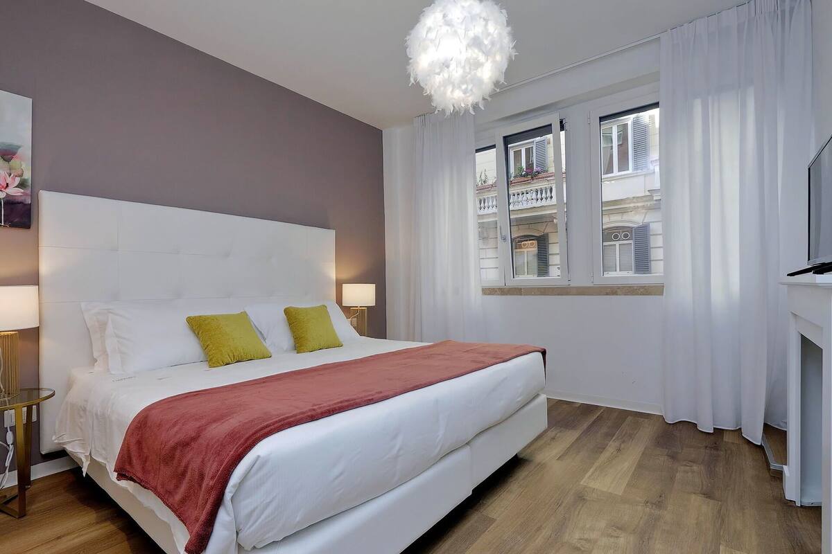 Deluxe Apartment, City View | Free WiFi