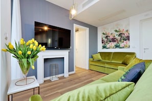 Deluxe Apartment, Terrace, City View (Flavia 31) | Living area