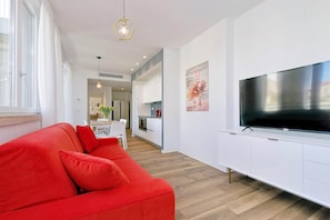 Deluxe Apartment, Terrace, City View (Flavia 29) | Living area