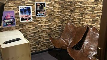 Economy Room | Interior