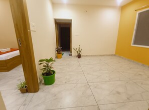 Lobby - Hotel Laxmi villa (Ujjain)