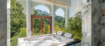 Oladar Haveli – My Downtown Hotels